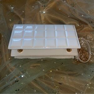 Elegant White Quilted Clutch